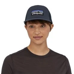 Patagonia P-6 Logo Trucker Cap -Devlid shop 512413 Patagonia P 6 Logo Trucker Cap 38283 NVYB 2